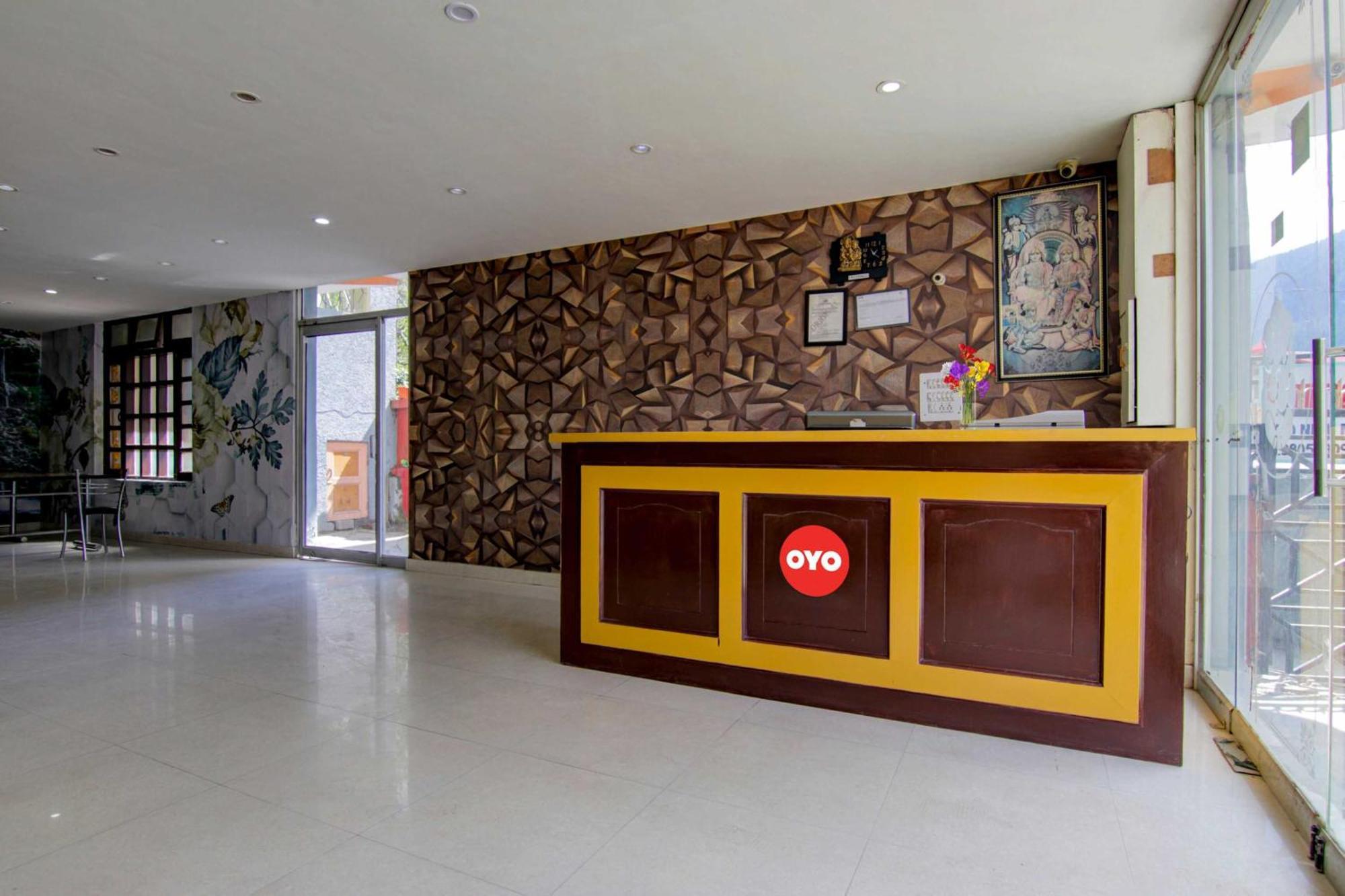Hotel O Kundan Inn Manāli Buitenkant foto